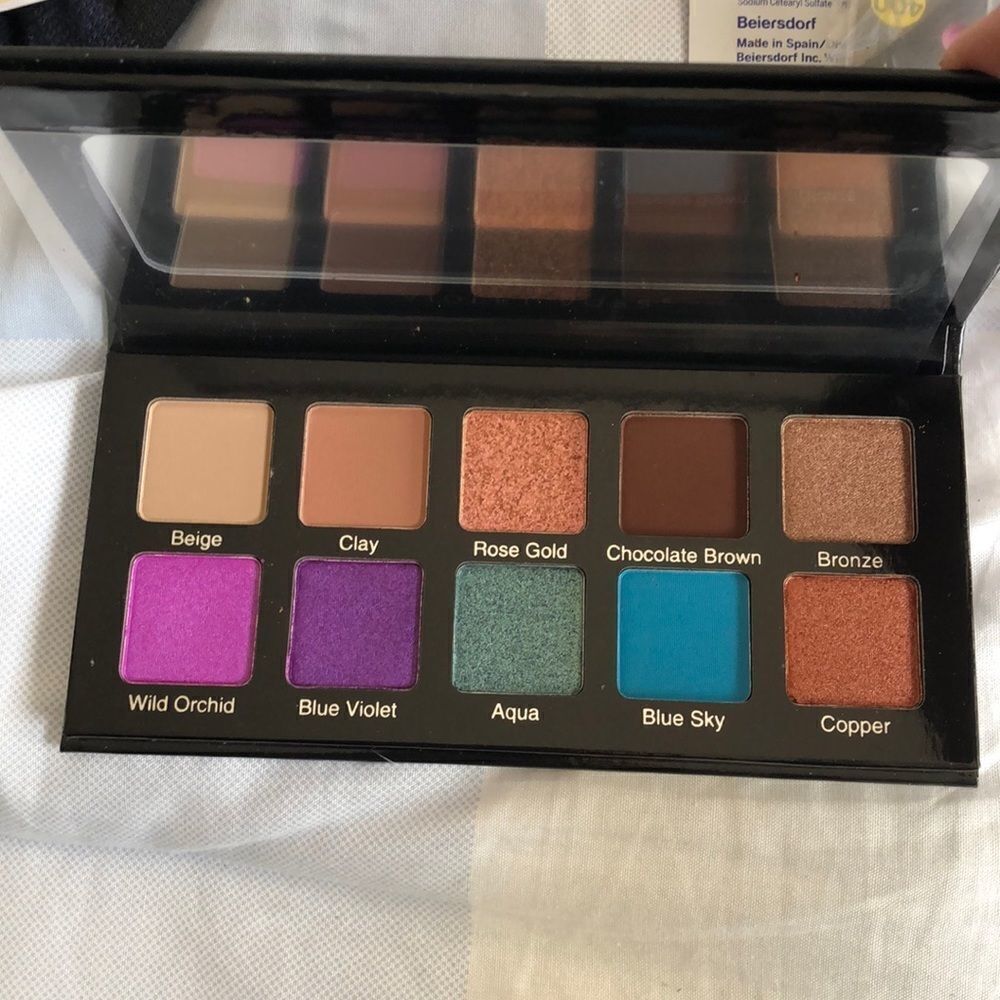 Violet Voss Essentials 2 Palette NIB